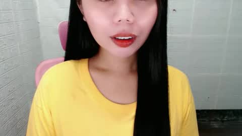 Snapshot of asuna_charming chatting on February 18, 2026, 5:20 pm asuna_charming online show from February 18, 2026, 5:20 pm