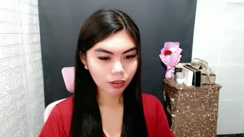 Snapshot of asuna_charming chatting on February 20, 2026, 8:05 am asuna_charming online show from February 20, 2026, 8:05 am