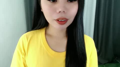 Snapshot of asuna_charming chatting on February 25, 2026, 7:40 am asuna_charming online show from February 25, 2026, 7:40 am