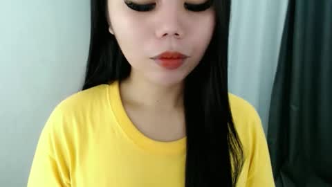 Snapshot of asuna_charming chatting on February 27, 2026, 7:19 am asuna_charming online show from February 27, 2026, 7:19 am