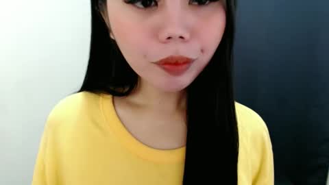 Snapshot of asuna_charming chatting on March 11, 2026, 6:47 pm asuna_charming online show from March 11, 2026, 6:47 pm