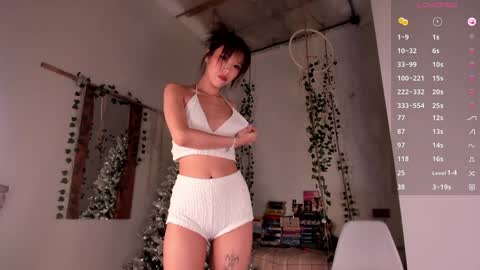 Snapshot of asuno_ chatting on December 14, 2024, 2:53 pm Follow my TG Channel for 3 tokens only online show from December 14, 2024, 2:53 pm