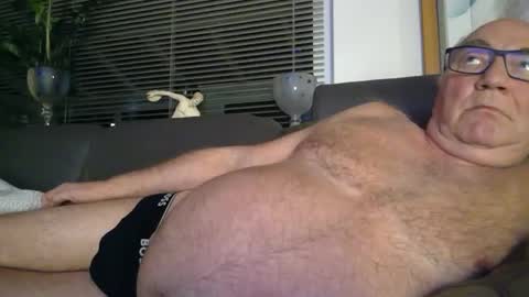 Snapshot of asusandy chatting on January 7, 2025, 9:57 pm asusandy online show from January 7, 2025, 9:57 pm