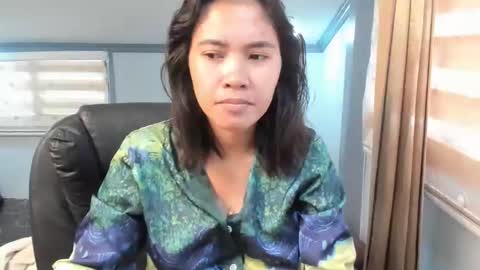 asuzaka27 online show from February 4, 2025, 2:17 am