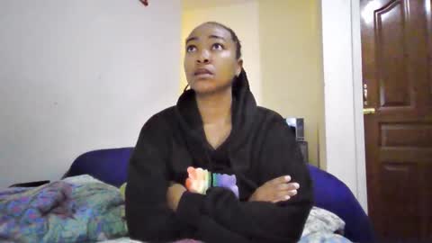 atara_seren online show from May 21, 2026, 7:26 am