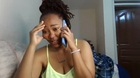 atara_seren online show from June 7, 2026, 9:57 am