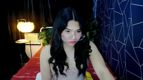 Snapshot of atashakendall chatting on May 5, 2026, 1:57 am atashakendall online show from May 5, 2026, 1:57 am