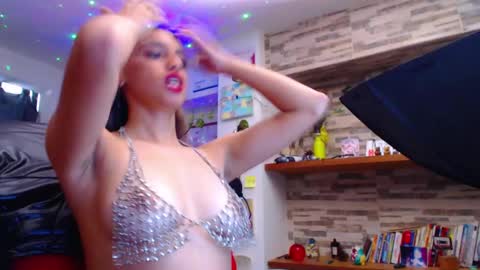 Atenea online show from February 25, 2025, 2:44 pm