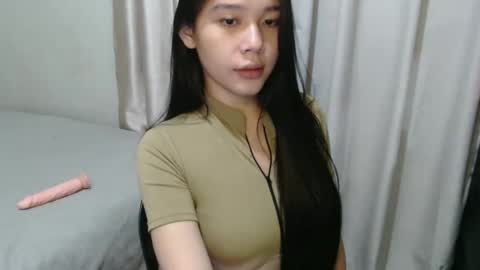 Snapshot of atheena_charm chatting on January 5, 2025, 2:19 pm Athena online show from January 5, 2025, 2:19 pm