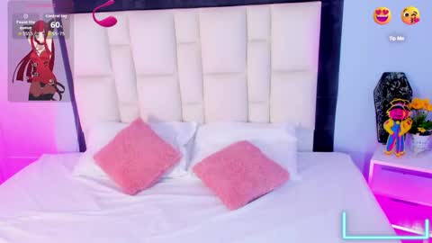 athenea__fox online show from October 24, 2025, 11:39 am