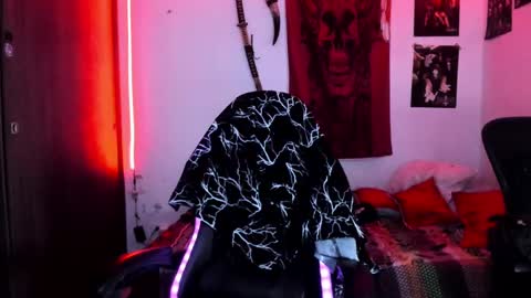 athenauwu online show from March 11, 2025, 6:10 am