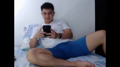 Robin online show from October 4, 2025, 6:50 pm