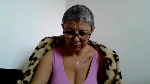 Snapshot of atikaarea chatting on February 13, 2025, 9:09 am atikaarea online show from February 13, 2025, 9:09 am