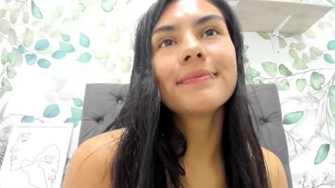 Atilana Diaz online show from October 21, 2025, 4:19 pm