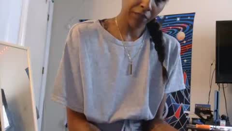 Snapshot of atirahcali chatting on October 13, 2025, 7:03 pm AtirahCali online show from October 13, 2025, 7:03 pm