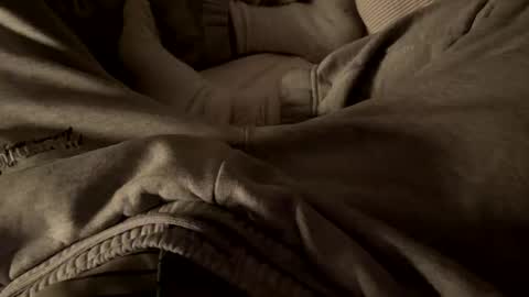 Undress a hung twink  online show from February 8, 2025, 11:45 pm