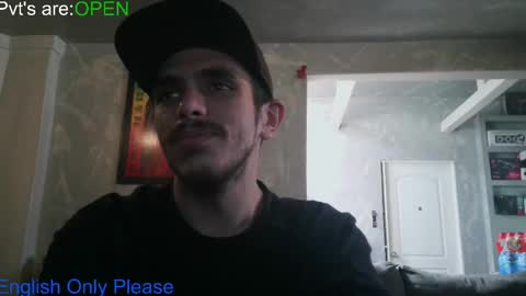 Snapshot of atmorin01 chatting on April 18, 2026, 10:32 pm Atmarin199 aka Dre online show from April 18, 2026, 10:32 pm