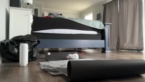 Snapshot of aty0urservic3 chatting on March 1, 2026, 6:54 pm Alejandro online show from March 1, 2026, 6:54 pm