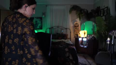 Audrey online show from September 15, 2025, 4:01 am