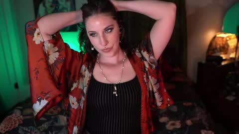 Audrey online show from April 11, 2026, 1:21 am