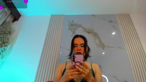 Audrey Hayworth online show from March 19, 2026, 9:02 am