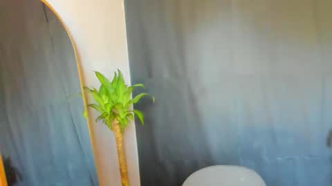 Snapshot of audry_montero1 chatting on February 21, 2026, 5:14 pm Audry online show from February 21, 2026, 5:14 pm