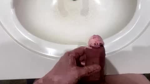 Snapshot of augustcox chatting on February 24, 2025, 7:22 am August Cox online show from February 24, 2025, 7:22 am