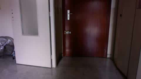 auguste688483 online show from February 24, 2026, 9:18 am