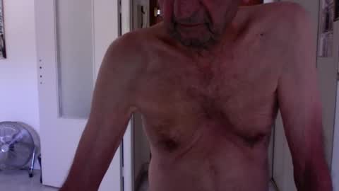 Snapshot of auguste688483 chatting on May 27, 2026, 8:22 am auguste688483 online show from May 27, 2026, 8:22 am