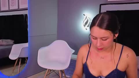 Snapshot of aura_verde chatting on February 13, 2026, 3:13 am aura verde online show from February 13, 2026, 3:13 am