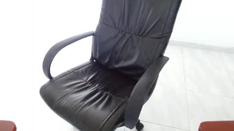 Aureliano online show from April 6, 2026, 10:22 pm