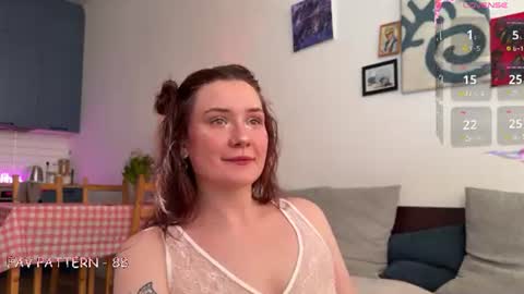 AURIKA OR AURA online show from June 14, 2026, 1:58 am