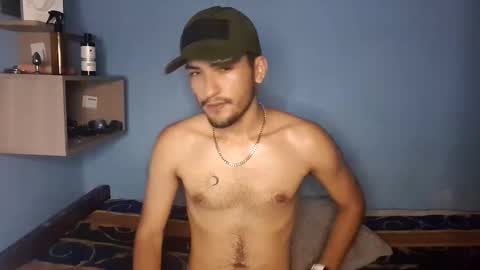 Snapshot of auron_merrow chatting on November 27, 2025, 2:13 am auron_merrow online show from November 27, 2025, 2:13 am