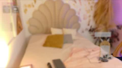 Snapshot of aurora_bloom_cr chatting on March 13, 2026, 11:39 am AURORA online show from March 13, 2026, 11:39 am