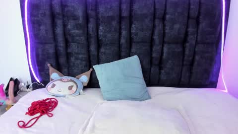 Snapshot of aurora_doll_ chatting on June 11, 2026, 2:48 pm AURORA online show from June 11, 2026, 2:48 pm