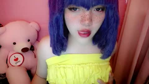 Snapshot of aurora_more chatting on May 18, 2026, 4:07 am cute online show from May 18, 2026, 4:07 am