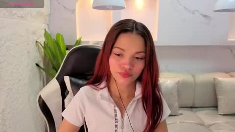 Snapshot of aurora_tp chatting on February 8, 2026, 2:37 am AURORA online show from February 8, 2026, 2:37 am