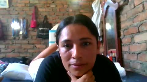 auroraangels1 online show from May 18, 2026, 2:12 pm