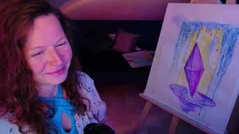 auroraborealis__ online show from November 11, 2025, 6:57 am