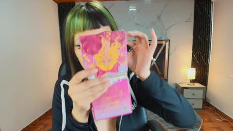 Aurora Diaz online show from April 1, 2026, 11:55 am