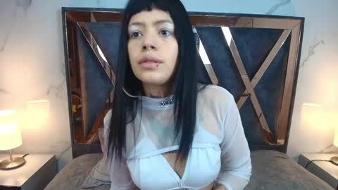 Snapshot of auroradiaz_ chatting on May 19, 2026, 11:49 am Aurora Diaz online show from May 19, 2026, 11:49 am