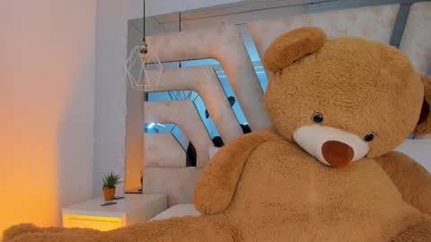 Snapshot of auroraflowers chatting on January 18, 2026, 7:17 pm Aurora online show from January 18, 2026, 7:17 pm