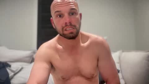 aussieboycal online show from June 9, 2026, 11:33 am