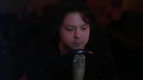 Snapshot of aussiechris2002 chatting on November 2, 2025, 1:35 pm aussiechris2002 online show from November 2, 2025, 1:35 pm