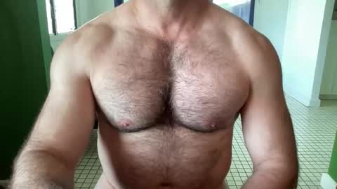 AussieMuscleDad online show from January 6, 2026, 4:49 am