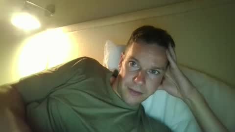 aussiesurfer0000 online show from January 3, 2025, 11:03 am