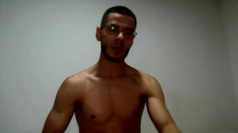 Snapshot of austin0613 chatting on June 7, 2026, 5:44 am austin0613 online show from June 7, 2026, 5:44 am