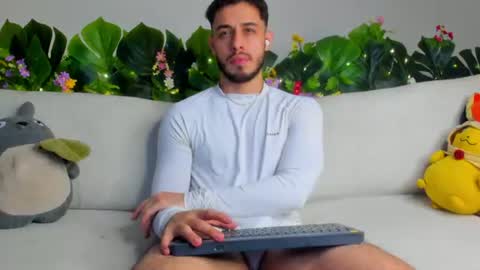 Snapshot of austin_coljs chatting on July 3, 2026, 5:03 am AUSTIN COL online show from July 3, 2026, 5:03 am