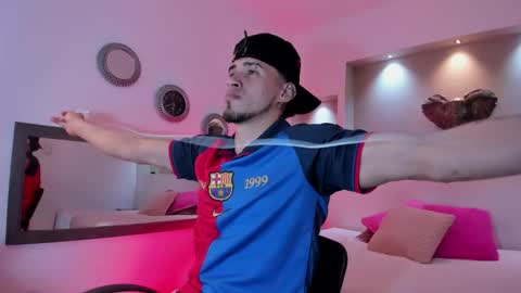 AUSTIN  online show from February 25, 2025, 2:00 pm