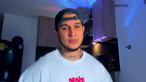 A online show from April 14, 2026, 4:18 am